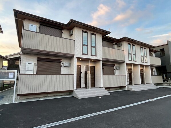 エフォリア17の物件外観写真